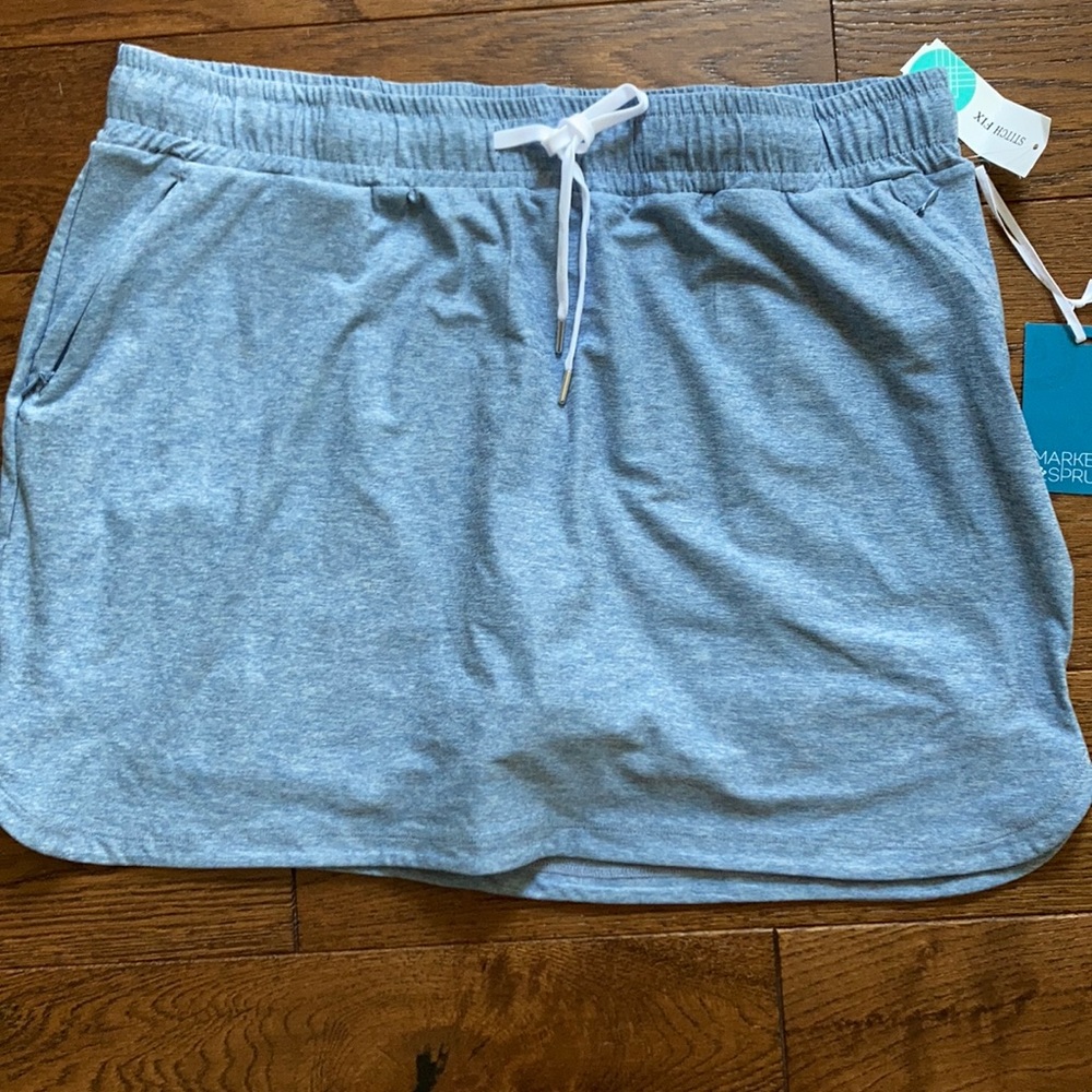 Market & Spruce Light Blue Skort